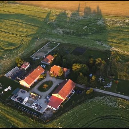 Folwark Malinowy Chrusniak Villa Bisztynek Exterior photo
